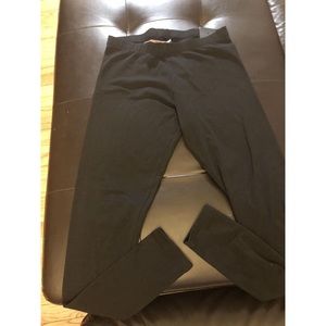 Victoria’s Secret Black Leggings Size Small